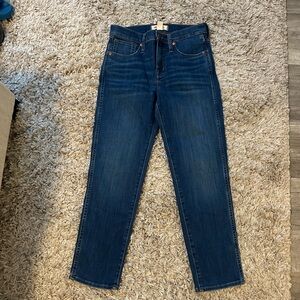 Madewell Dark Blue ankle length straight leg jeans